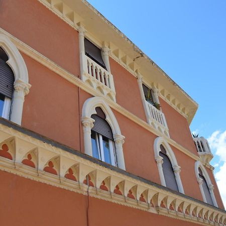 Hotel Doria Chiavari Eksteriør billede