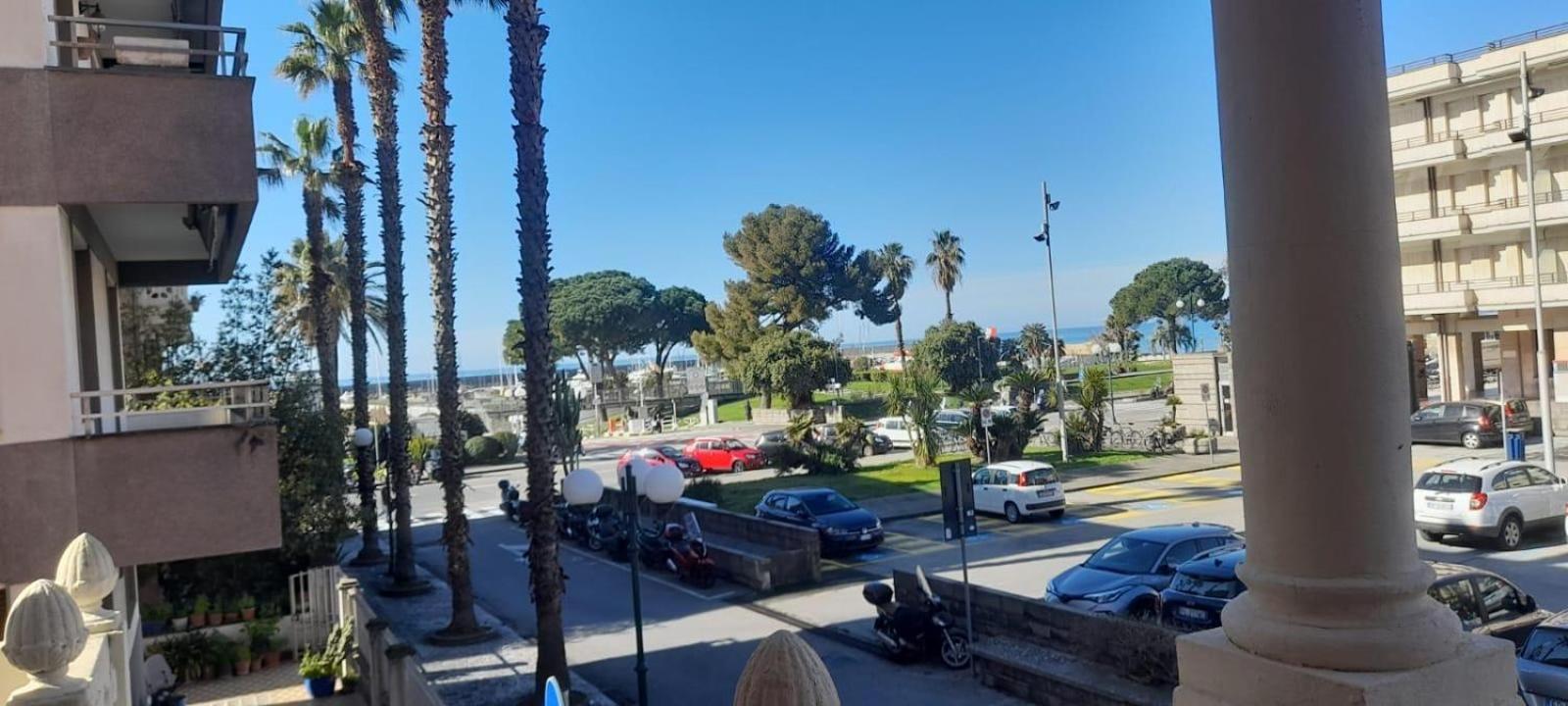 Hotel Doria Chiavari Eksteriør billede