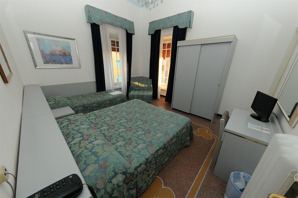 Hotel Doria Chiavari Eksteriør billede