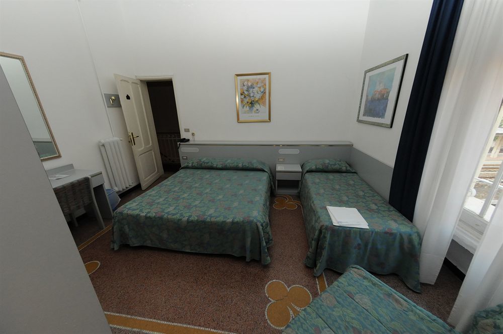 Hotel Doria Chiavari Eksteriør billede